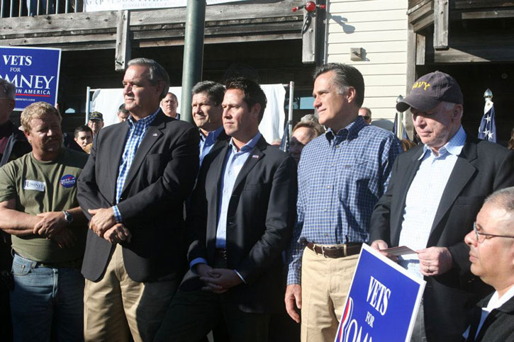 Mitt-Romney-Pcola-019.jpg