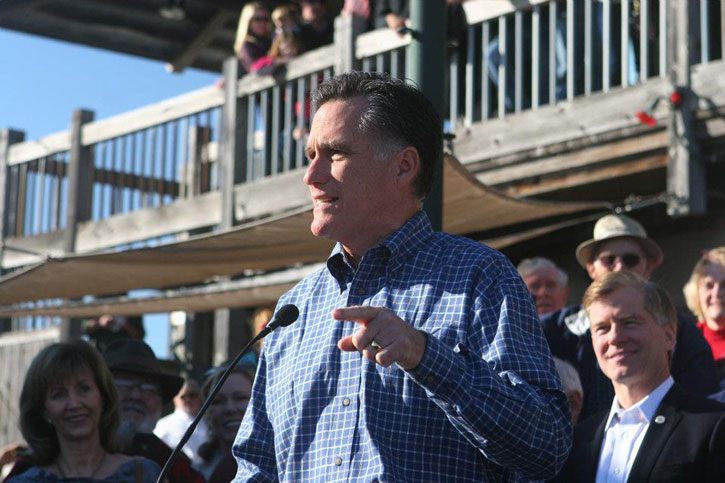 Mitt-Romney-Pcola-021.jpg
