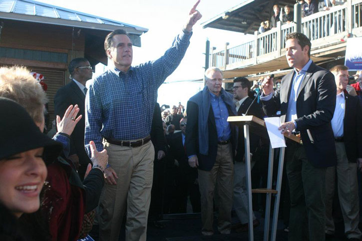 Mitt-Romney-Pcola-027.jpg