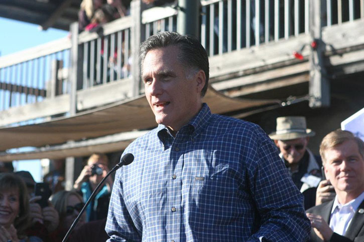 Mitt-Romney-Pcola-044.jpg