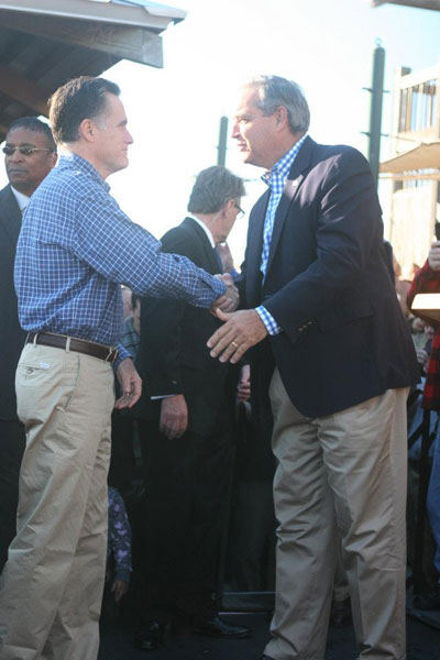 Mitt-Romney-Pcola-054.jpg