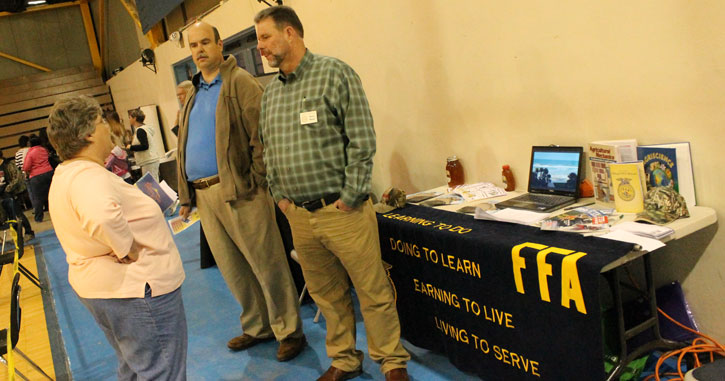 Career-Fair-047.jpg
