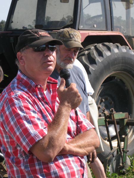 Sigafoose Farms_Peanuts_2012 Farm Tour 011.jpg