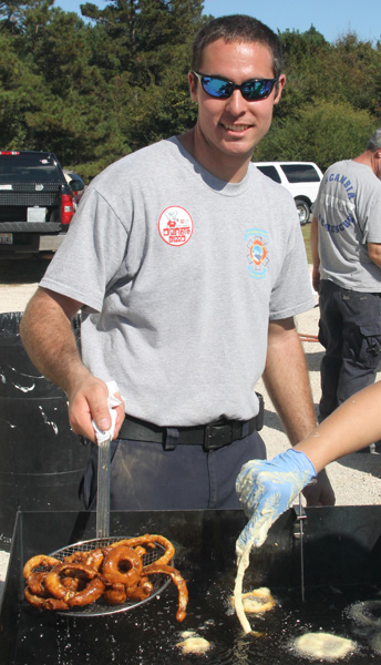WHVFD-Fish-Fry-037.jpg