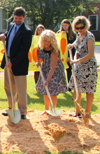 EWMS-Groundbreaking147.jpg