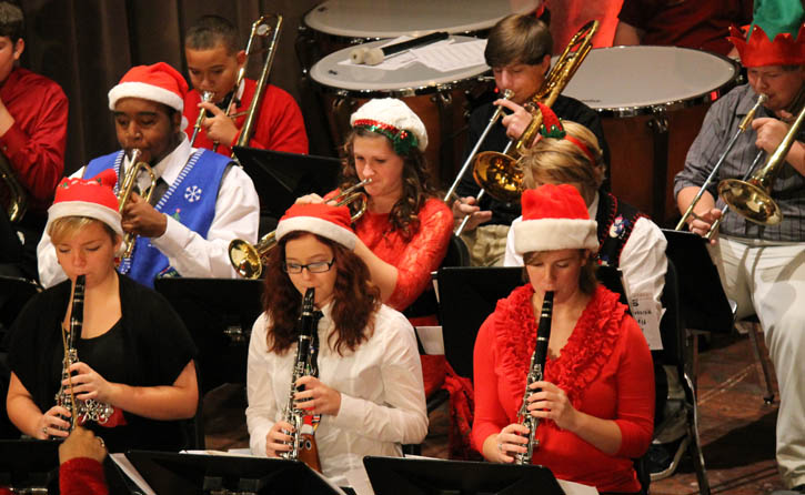 NHS-Band-Christmas210
