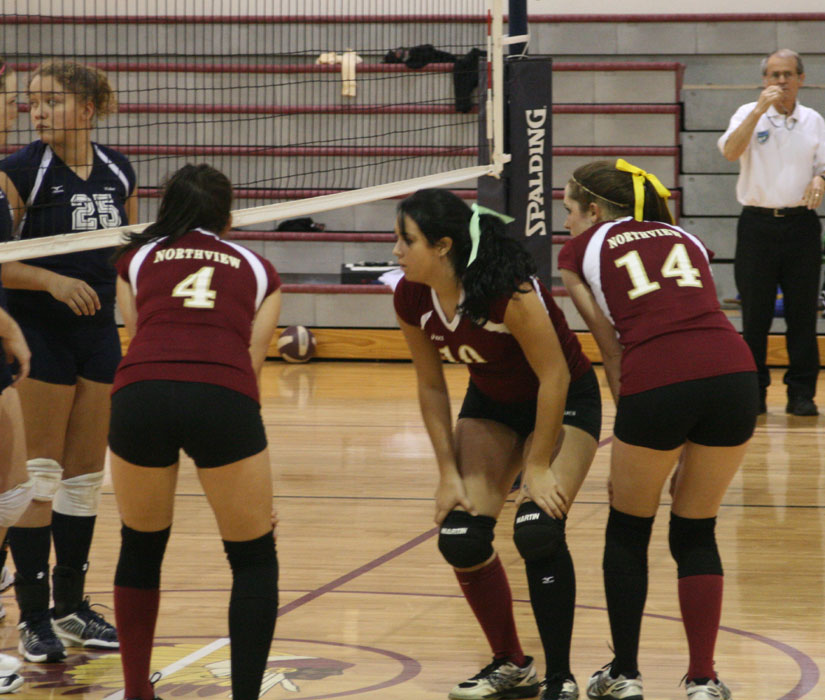 nhsvball27.jpg