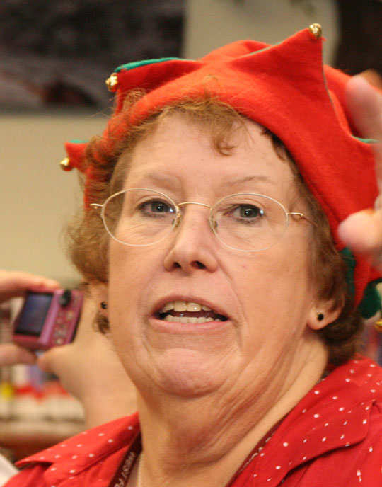 librarychristmas112.jpg