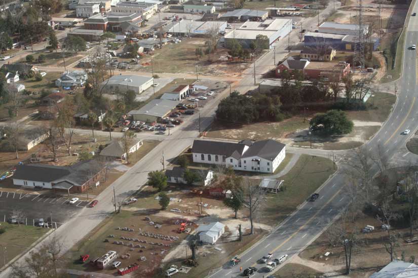Flomaton, toward downtown