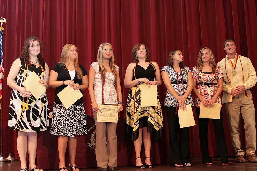 NHS-Senior-Awards30.jpg