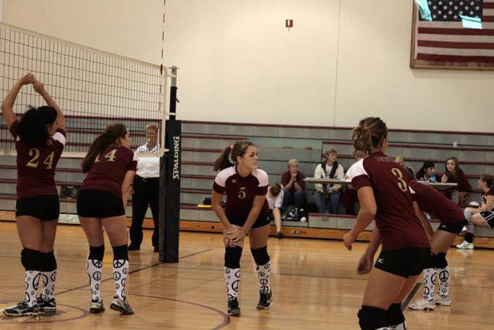 NHS-Volleyball-27.jpg