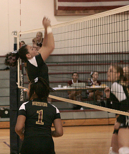 NHS-Volleyball-Catholic-37.jpg