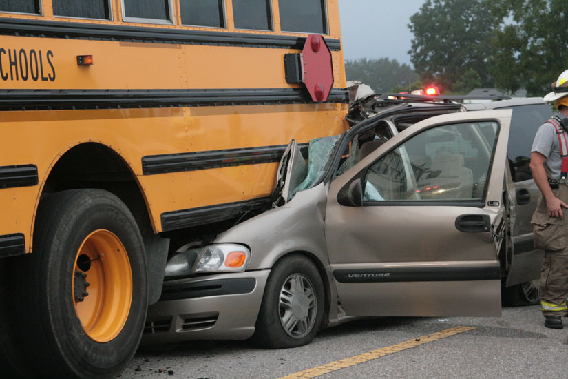 Bus-Wreck-16.jpg