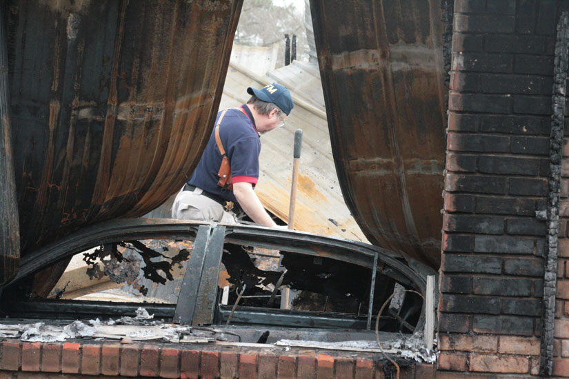 Tulip-Street-Fire-095.jpg