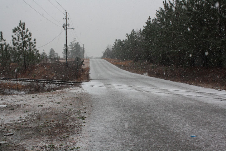 snow-atmore04.jpg