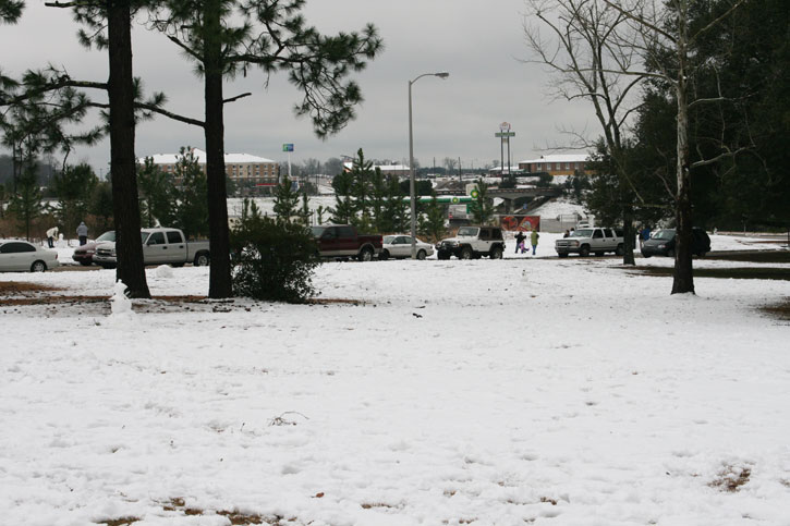 2010-snow-jeff-davis-atmore-18.jpg