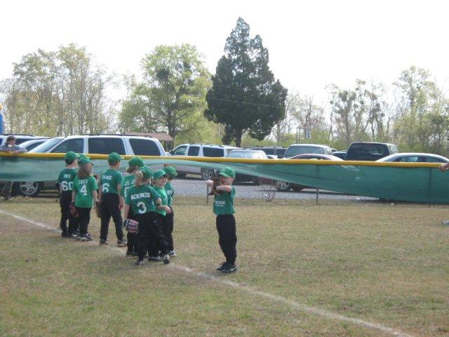 Molino Tee Ball Opening Day 08.jpg