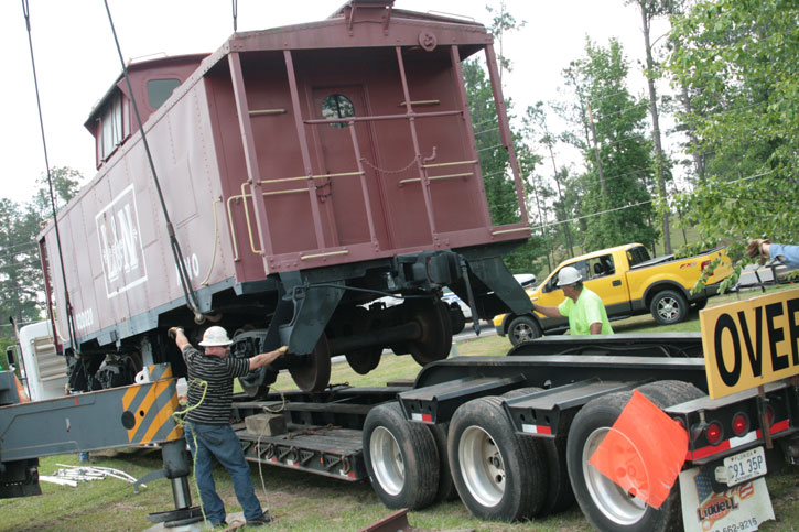 Flomaton-Caboose-090.jpg