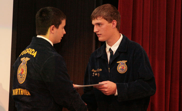 NHS-FFA-Banquet-079.jpg