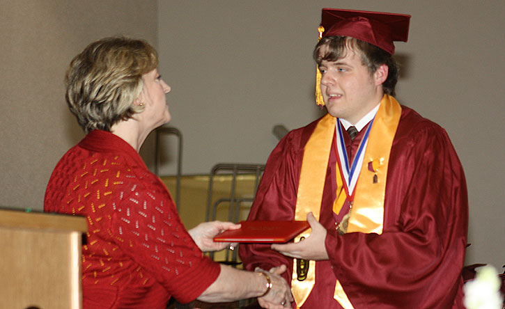 NHS-2010-Grad-307.jpg