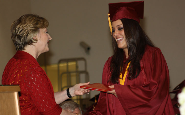 NHS-2010-Grad-317.jpg