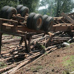 Logs-Truck-Wreck-050.jpg