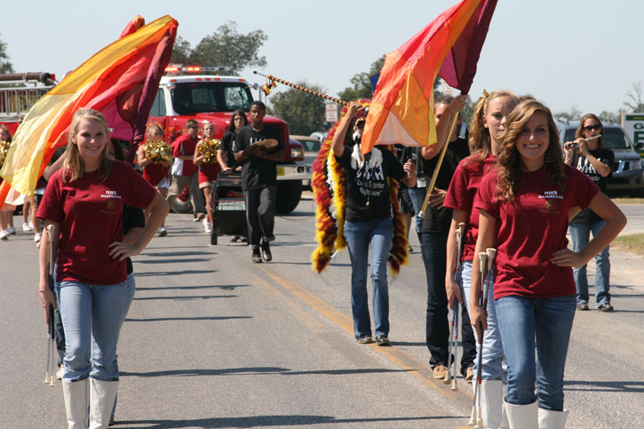 NHS-Homecoming-Parade-241.jpg