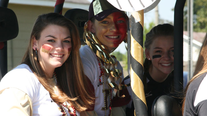 NHS-Homecoming-Parade-347.jpg