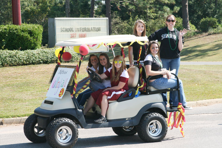 NHS-Homecoming-Parade-412.jpg
