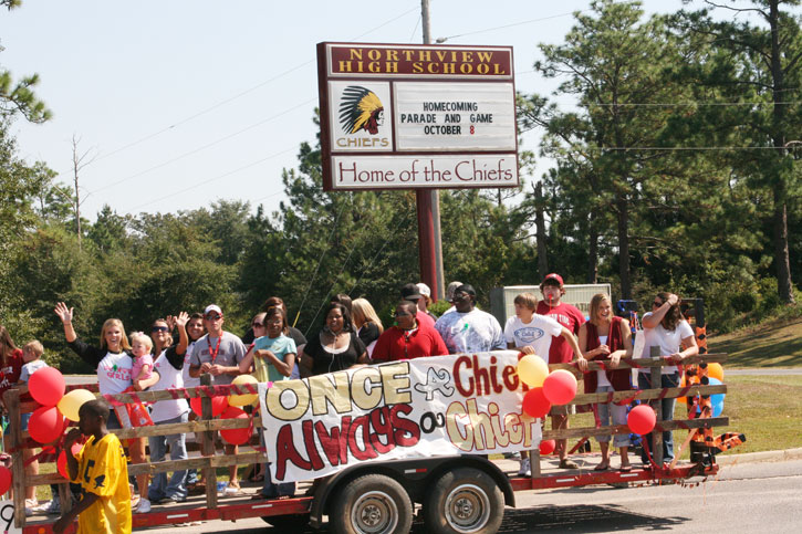 NHS-Homecoming-Parade-417.jpg