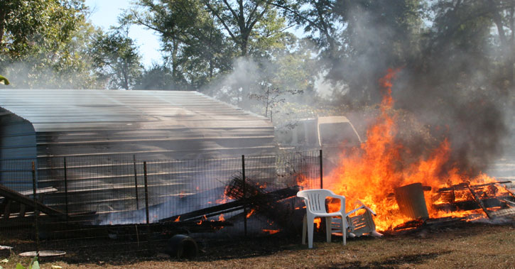 shed-fire-033.jpg