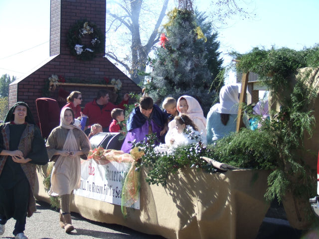 sm.2010 Jay Christmas parade and fest 059.JPG