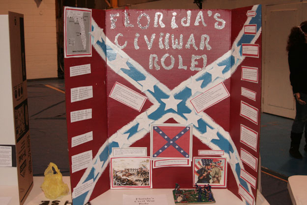 EWMS-History-Fair-036.jpg
