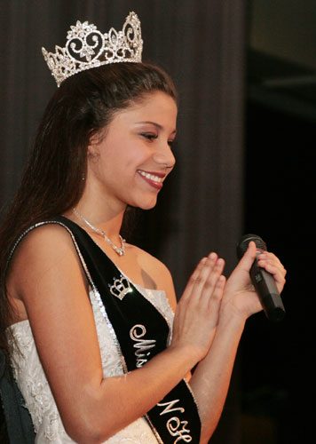 Miss-NHS-314.jpg