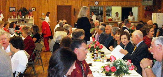 Table-Chamber-Banquet