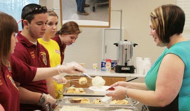 NHS-FFA-breakfast-035.jpg