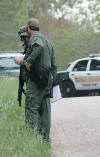 SWAT-Standoff-039.jpg