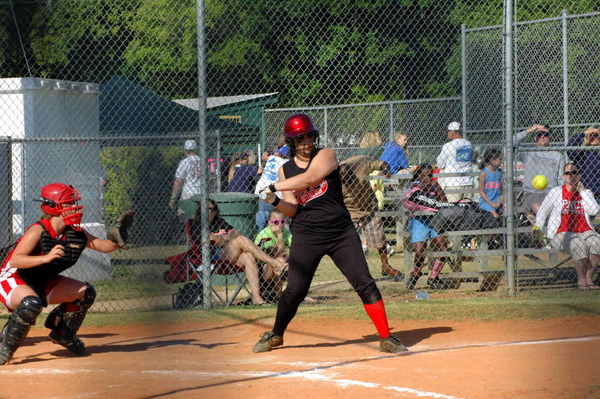 Molino-Softball-047.JPG