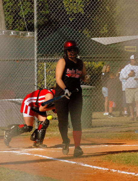 Molino-Softball-052.JPG