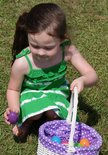 Shiloh-Free-Will-Baptist-Egg-Hunt-015.jpg