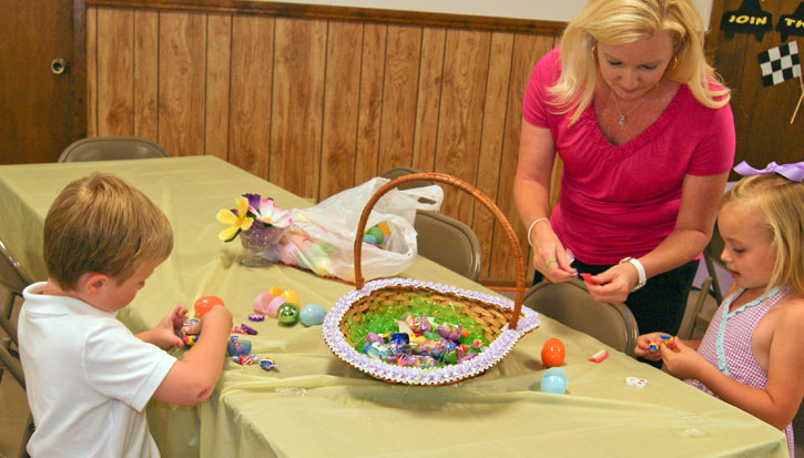 Shiloh-Free-Will-Baptist-Egg-Hunt-043.jpg