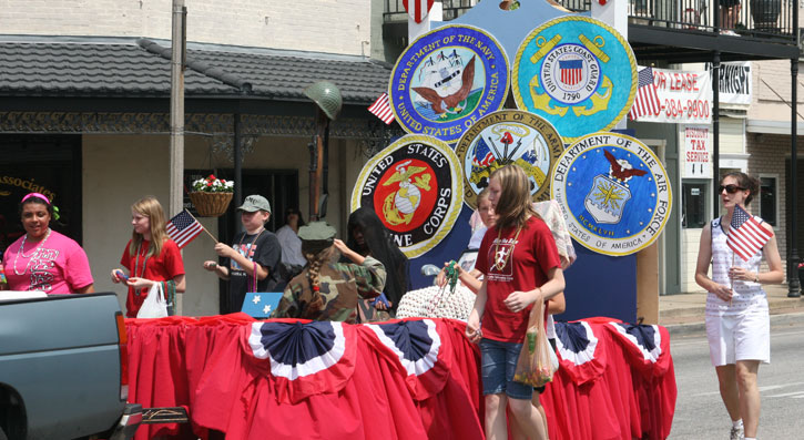 Atmore-Parade-088.jpg