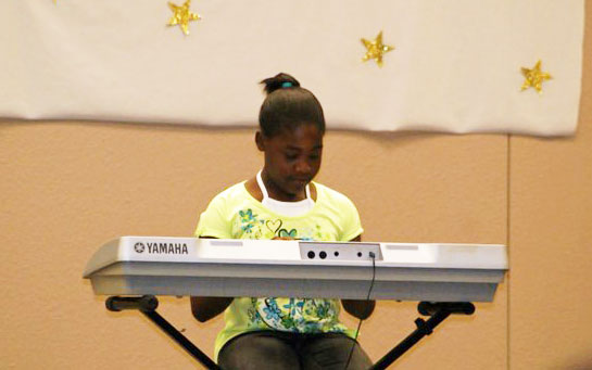 Bratt-5th-Talent-Show-044.jpg