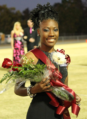 NHS-Homecoming-Court-066.jpg