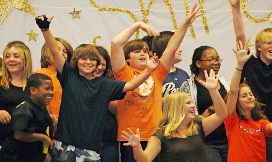 Bratt-5th-Talent-Show-024