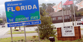 Photo: The ‘Welcome To Florida’ Sign Says Gov Scott Is A What?