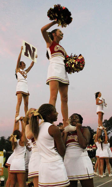 Bozeman-Cheers-Band-207