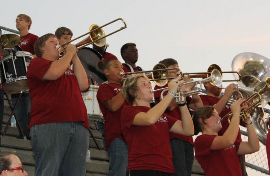 Bozeman-Cheers-Band-231