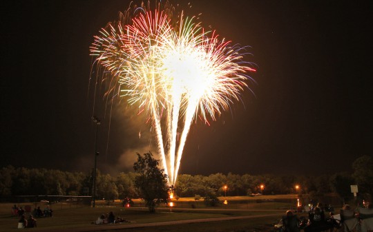 Cent-Flom-fireworks-100