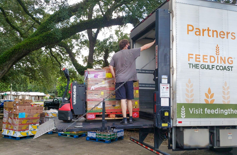 10 000 Pound Food Giveaway In Cantonment Tuesday Afternoon 10 000 Pound Food Giveaway In Cantonment Tuesday Afternoon